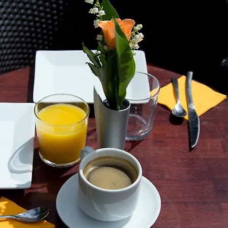 Apostrophe D'hotes Gasthof 3*